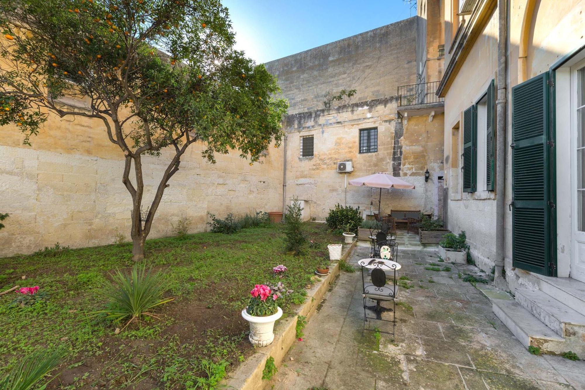 Dongiovanni Suite Lecce Exteriér fotografie